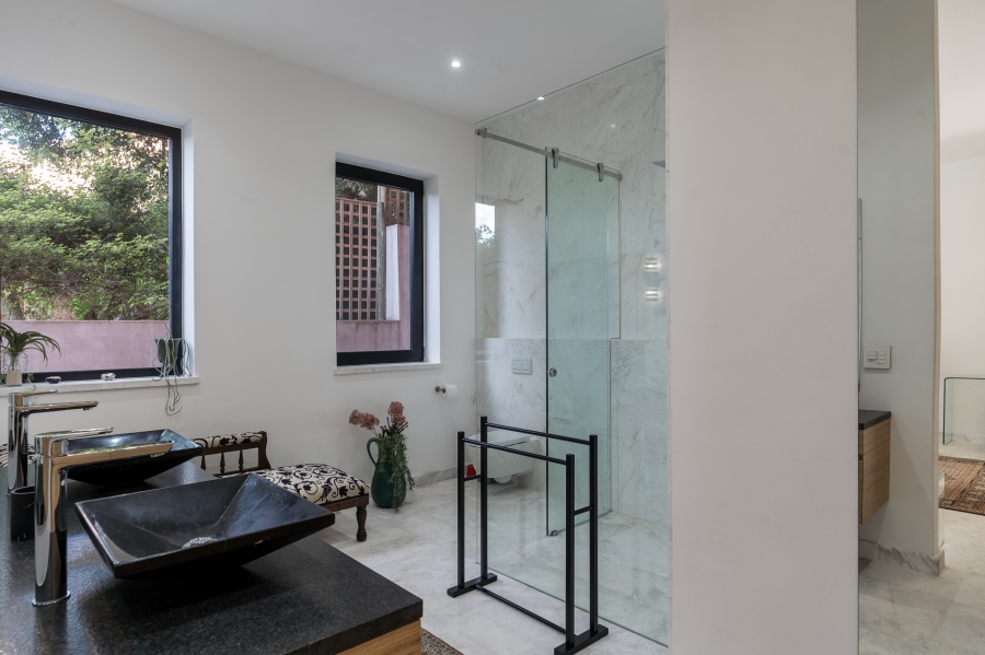 3 Bedroom Property for Sale in Gordons Bay Village Western Cape